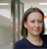 Dr hab. Anna Staniszewska