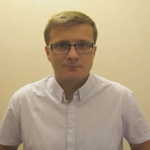  Leszek Kraj